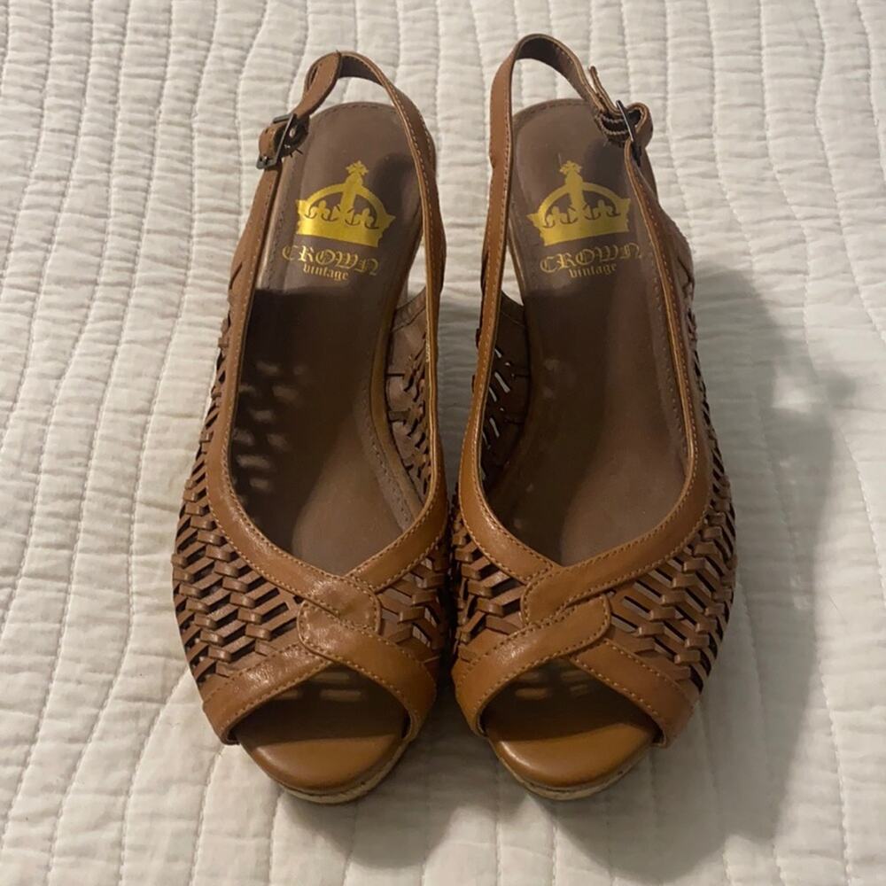 Crown Vintage Tan Wedge Sandal
